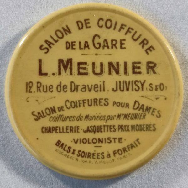 Salon de coiffure de la gare, L. Meunier, Juvisy.