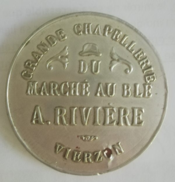 grande chapellerie A.Rivière (double)