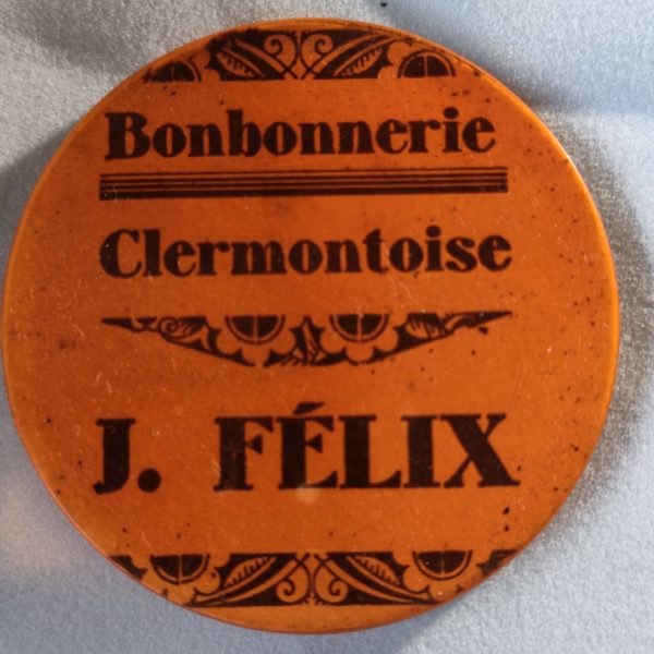 Bonbonnerie Clermontoise. J. Félix. (double)