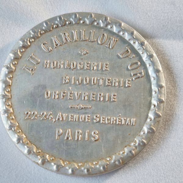 Horlogerie-Bijouterie-Orfèvrerie. "Au Carillon d'Or". 22-24, Av. Secrétan. Paris.