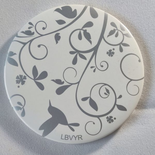 Bijoux  LBVYR (Laboratoires biovégétal Yves Rocher).