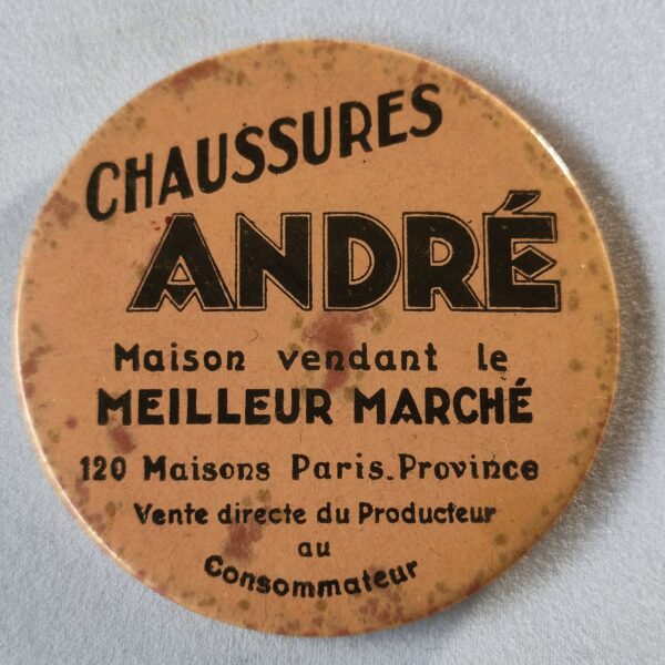 "Chaussures André, maison vendant le meilleur marché"(Double)