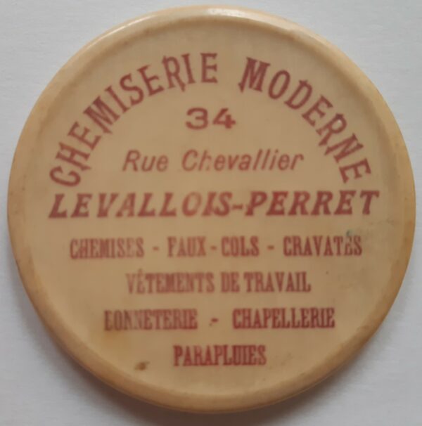 Chemiserie moderne à Levallois-Perret