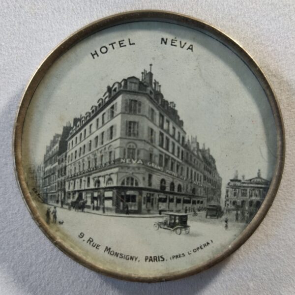 Hôtel Néva à Paris