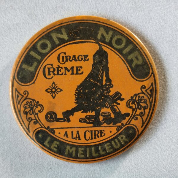 "Cirage crème Lion Noir, à la cire, le meilleur". (triple).