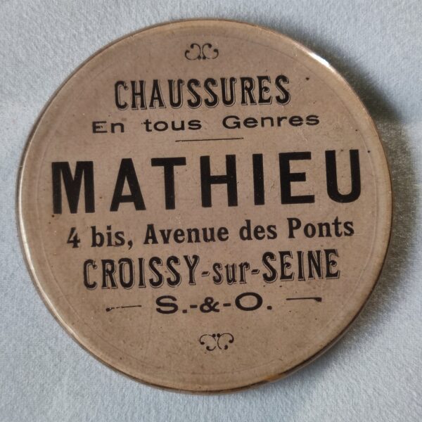 "Chaussures en tous genres, Mathieu, Croissy-sur-Seine".