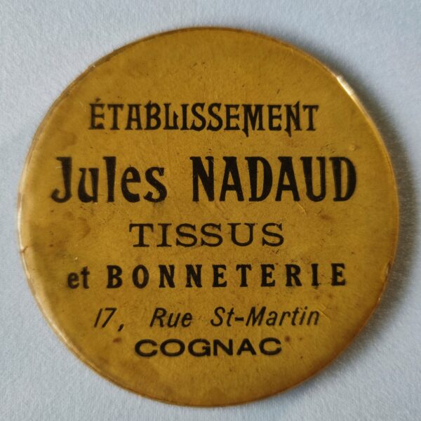 "Établissement Jules Nadaud, Tissus et Bonneterie, Cognac.