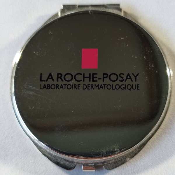 "La Roche-Posay, Laboratoire Dermatologique".