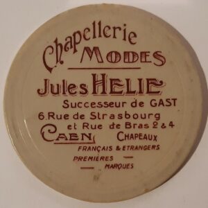 Chapellerie Jules Helie à Caen (double)