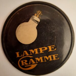 Lampes Gramme (fond noir)