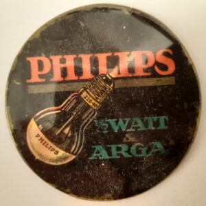 Philips 1/2 Watt & Arga (fond noir)